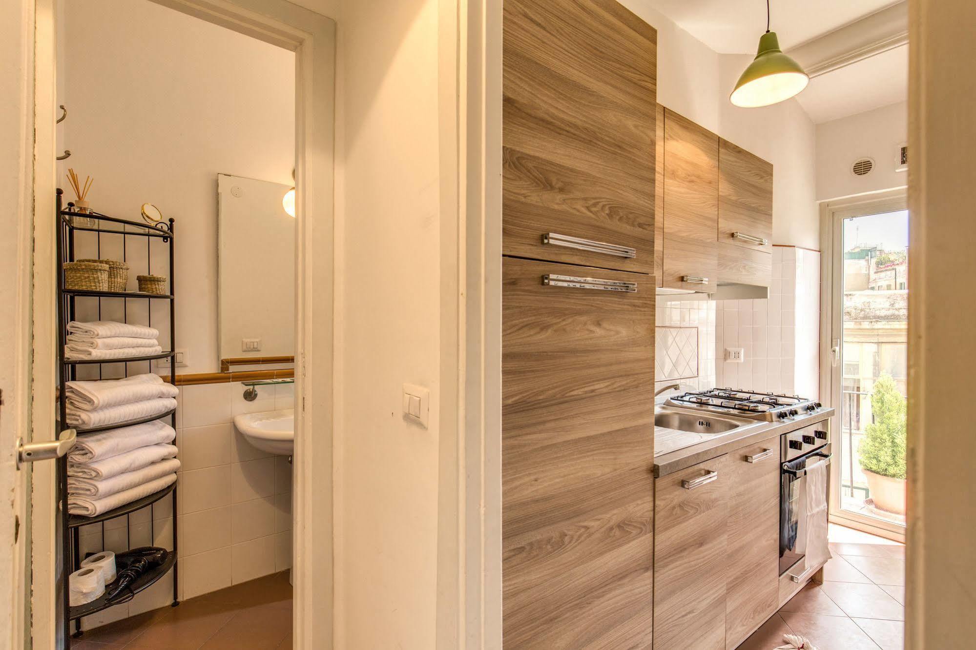 Aweshomeitaly - Spagna Glamour Life Penthouse Рим Екстер'єр фото