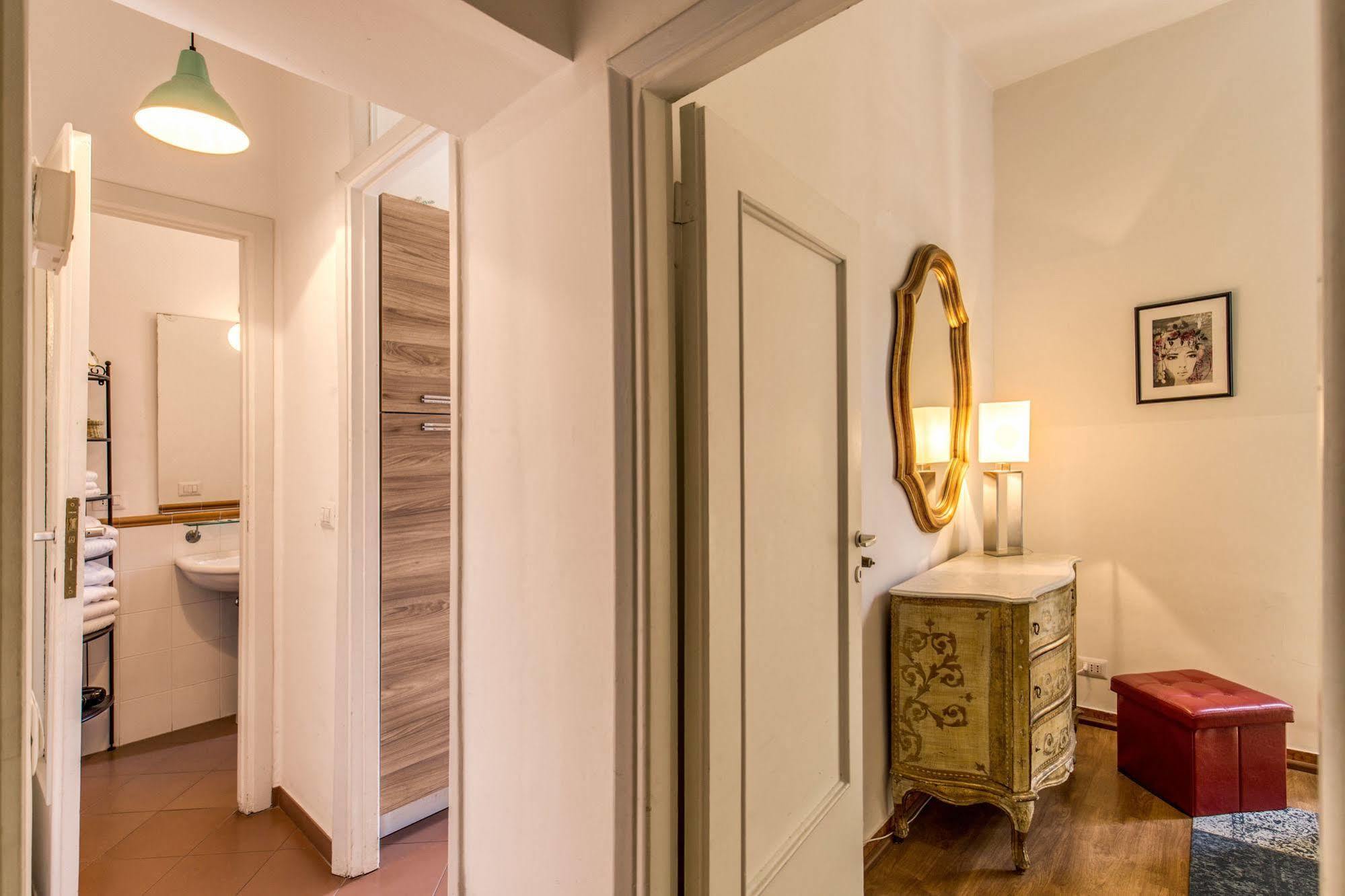 Aweshomeitaly - Spagna Glamour Life Penthouse Рим Екстер'єр фото